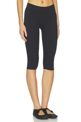 The Capri Legging