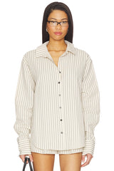 Kadence Button Up Top