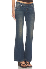 00 Kick Jeans