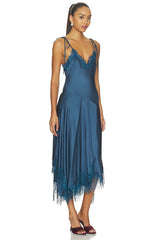 Aleena Dress
