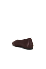 Ana Flat