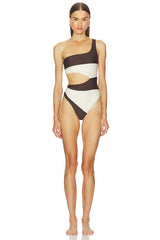 Rumba One Piece