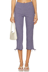 Feeling Flirty Slim Capri Pant