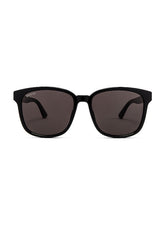 Lines Square Sunglasses