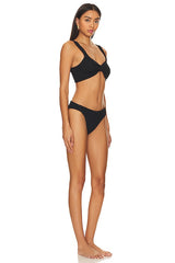 Bonnie Bikini