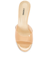 Avery Sandal