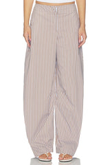 Freya Pant