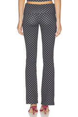 Alba Pant