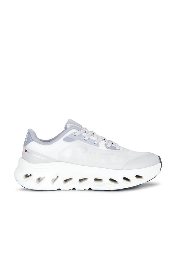Cloudtilt Remix Sneaker