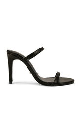 Nina Heel