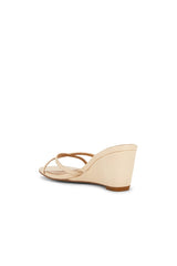 Clarice Wedge