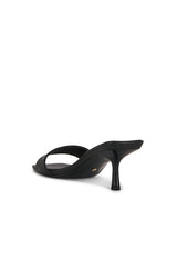 Isabelline Sandal