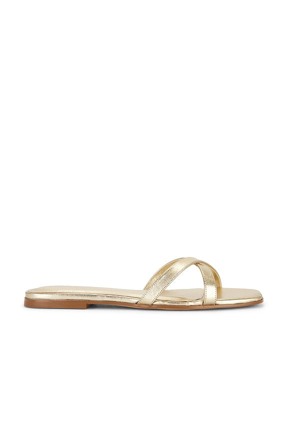 Yasminah Sandal