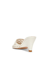 Estela Wedge