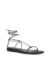 Elisa Sandal