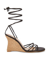 Nayla Wedge