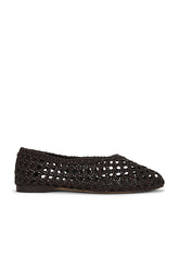 Shira Flat