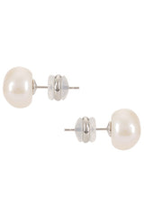 Pearl Stud Earring