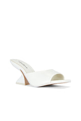 Blanc Sandal