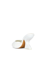 Blanc Sandal