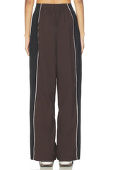 Crispy Woven Pant
