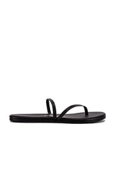 Sarit Sandal