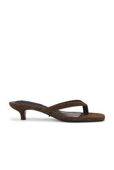 Annie Heel
