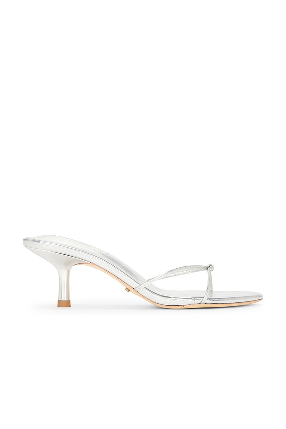 Dana Sandal