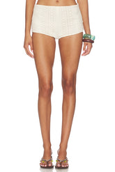 Aila Short