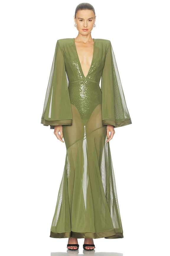 Illusion Survives Love 2 Pc Mesh Gown