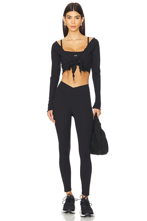 The V Legging