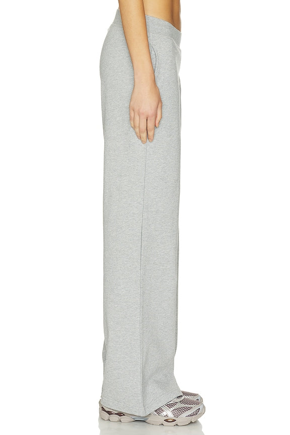 The Off Duty Pant
