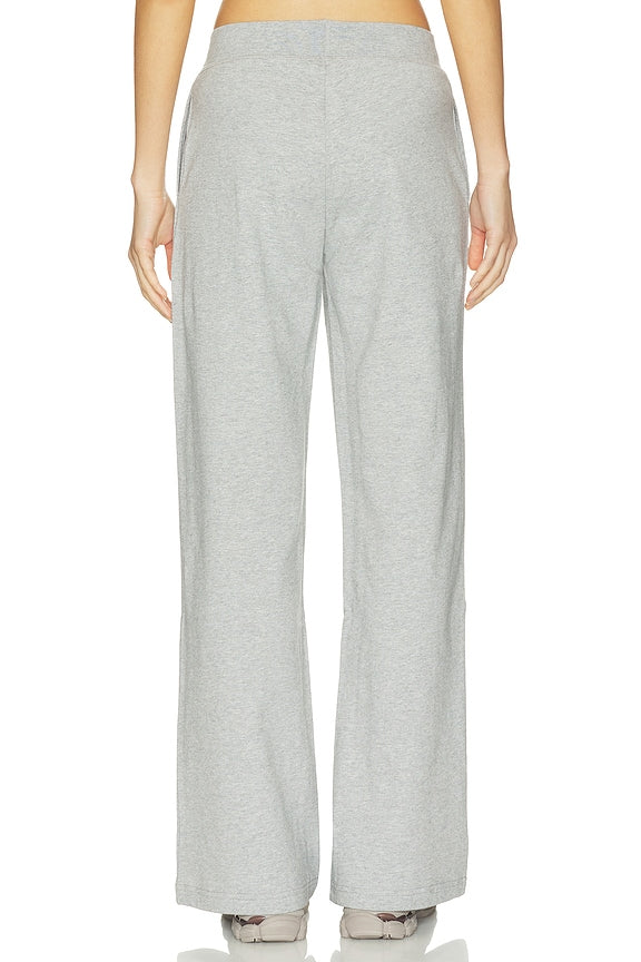 The Off Duty Pant