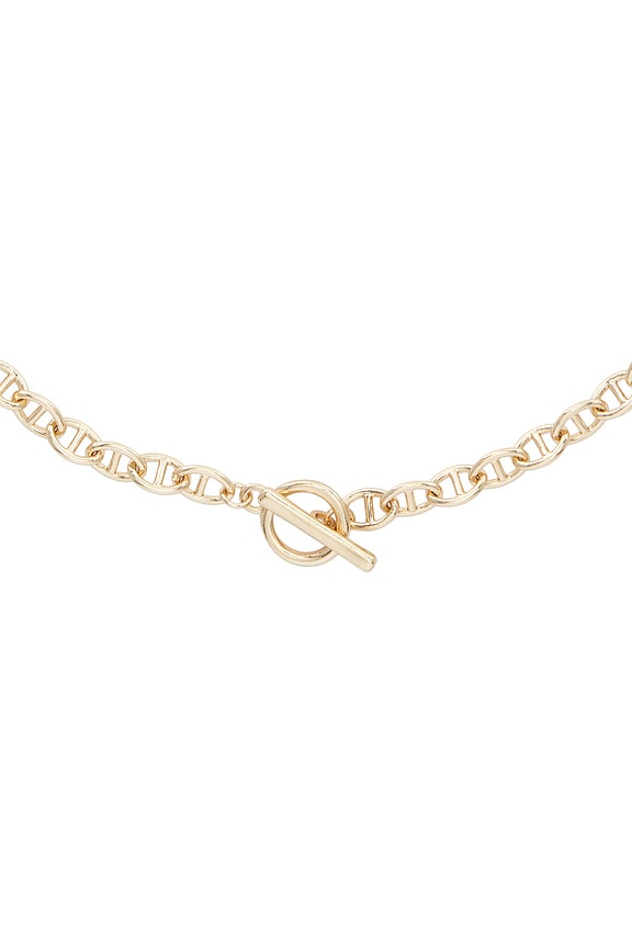 Toggle Chain Necklace