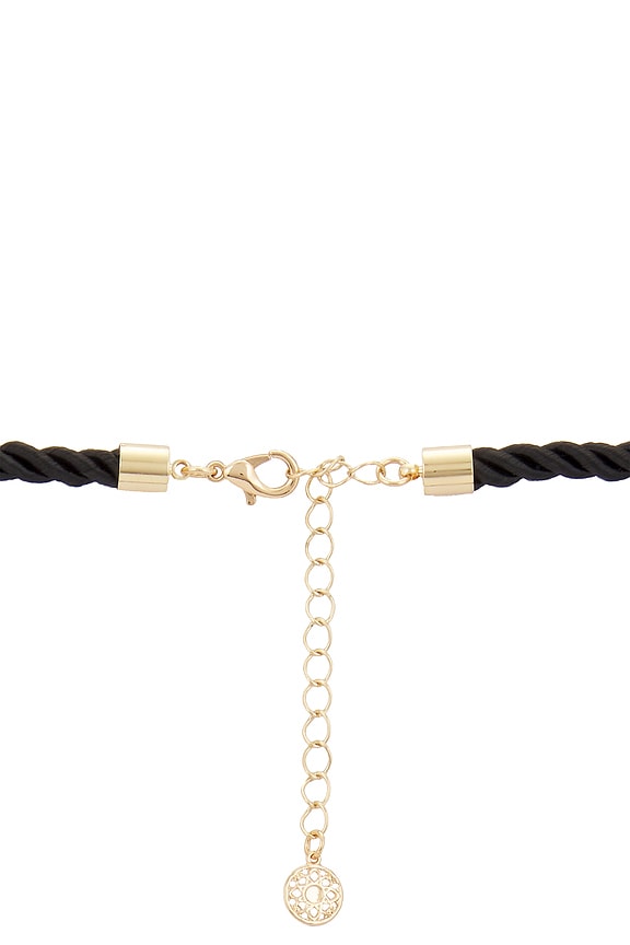 Bold Shell Pendant And Long Tassel Accent Statement Necklace