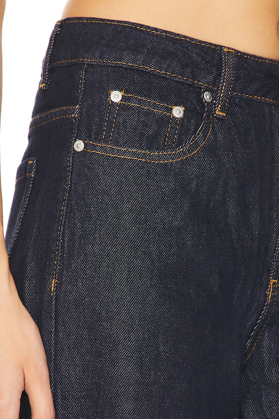 Lisa Jeans