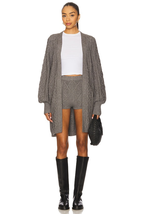 Benoite Short
