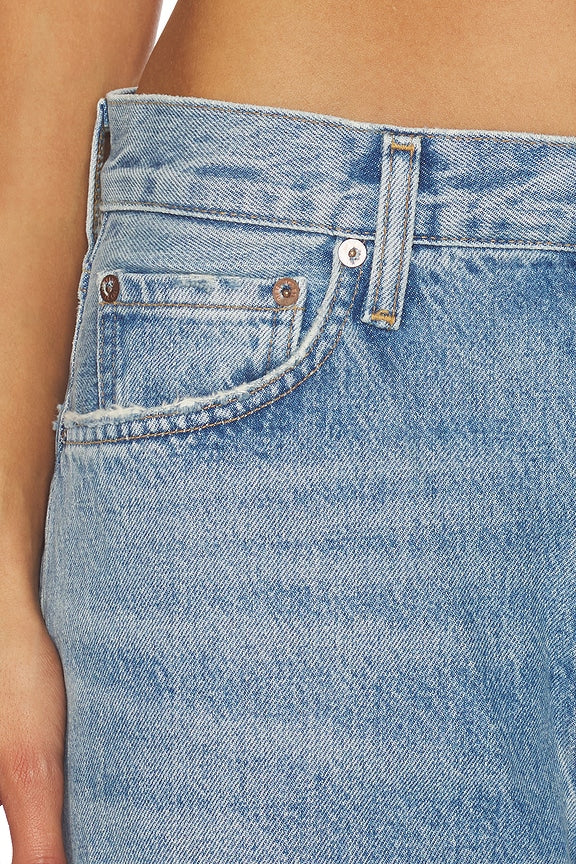 Low Slung Baggy Jeans