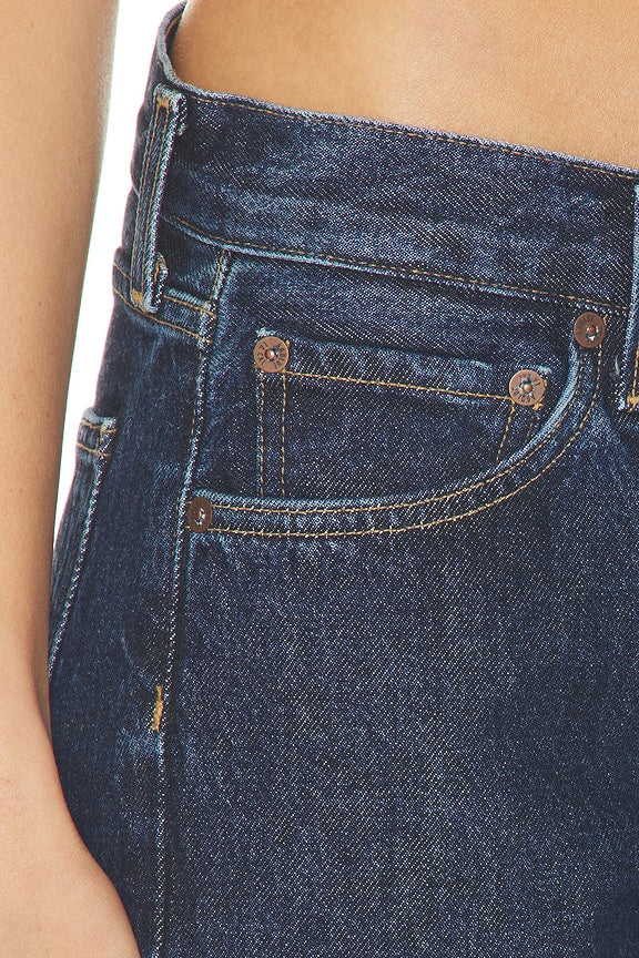 Stovepipe Jean