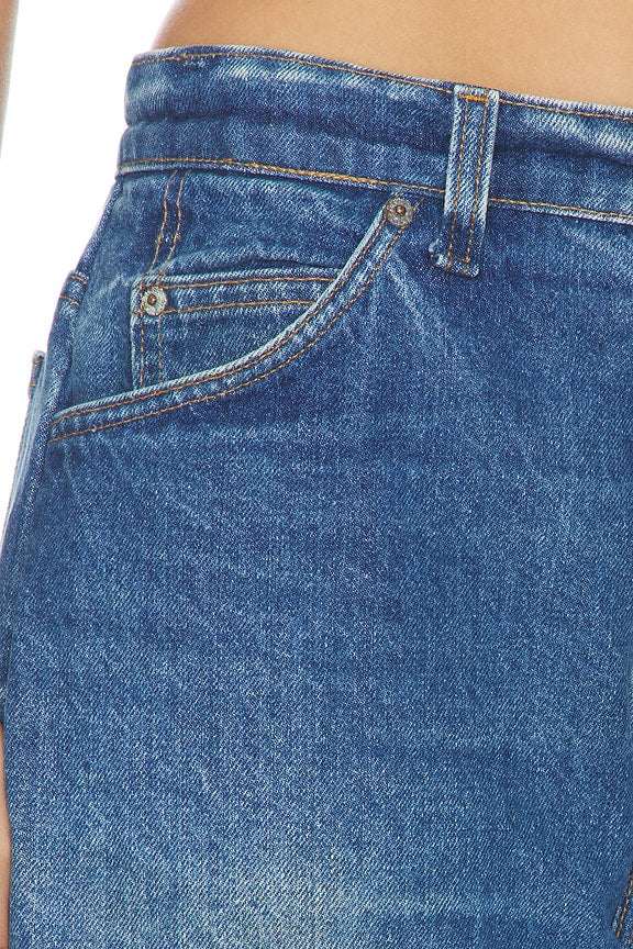 Marlow Jean