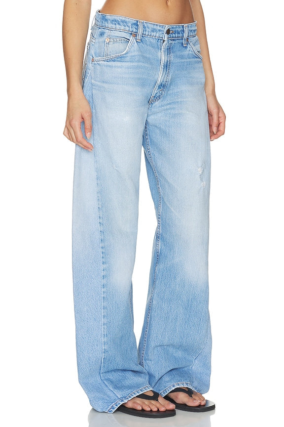The Noa Barrel Jean