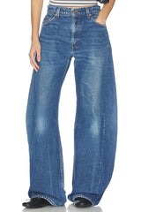 The Noa Barrel Jean