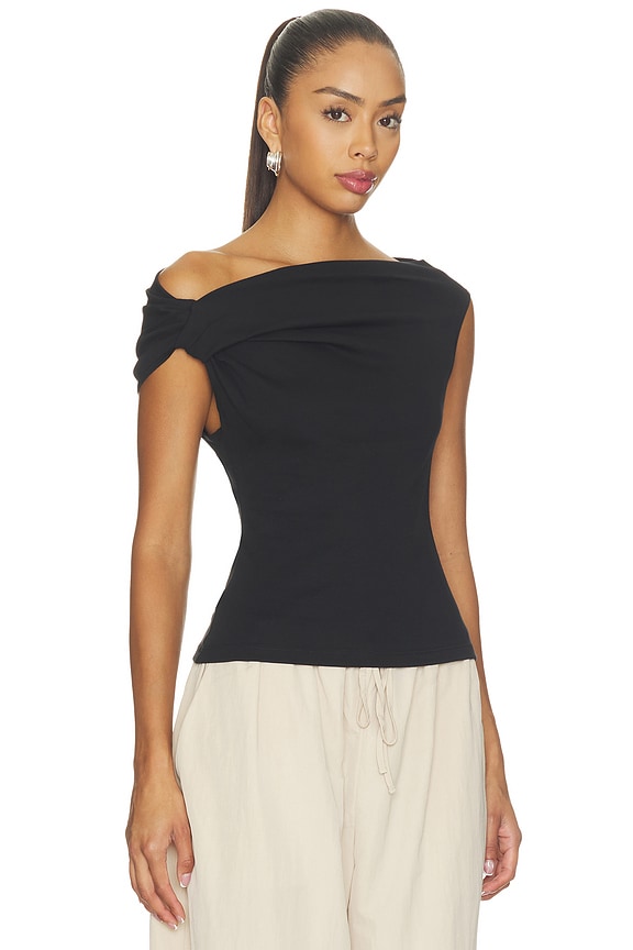 Cece Tee