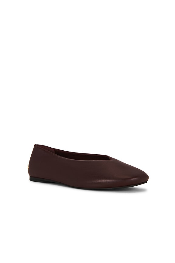 Ana Flat