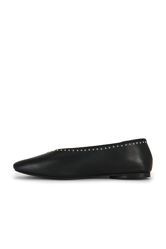 Ana Studs Flat