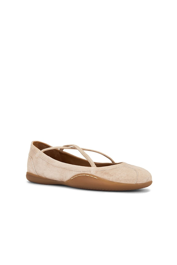 Sella Sneaker
