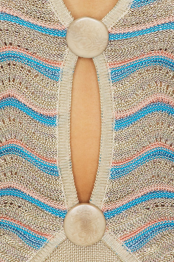 Amari Top