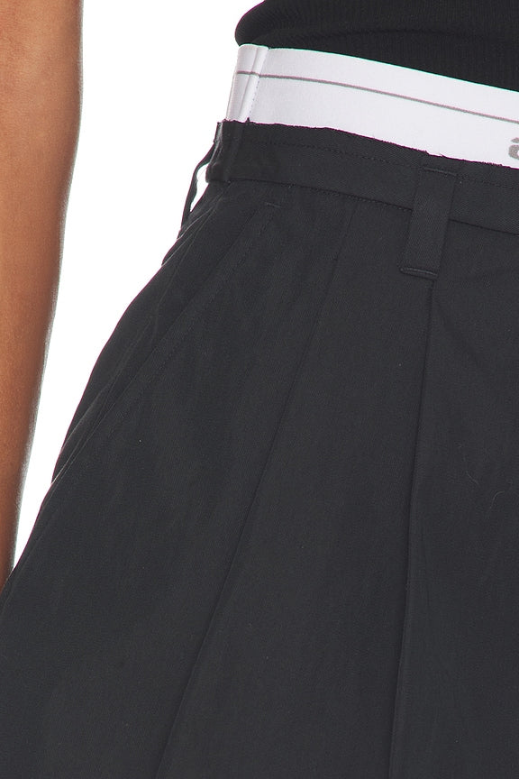 High Rise Short With Logo Elastic