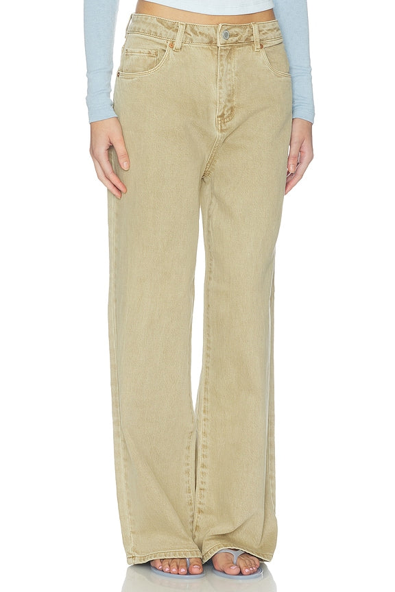 Wide Legs Jeans