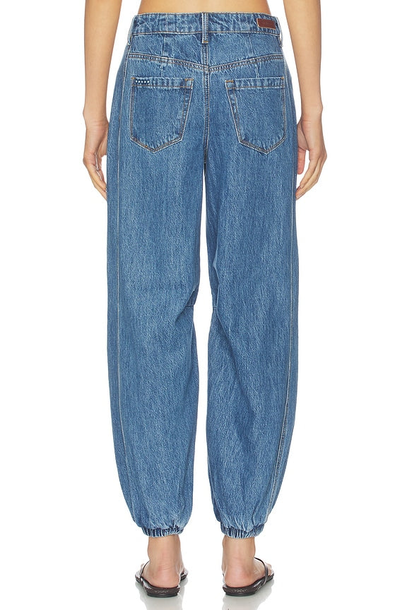 Barrel Jeans